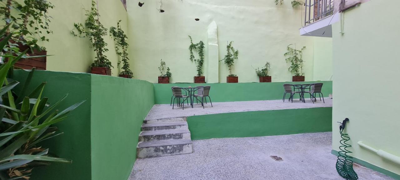 Cozy Apartment With Garden Near Town Center, Fully Renovated. Athen Exterior foto