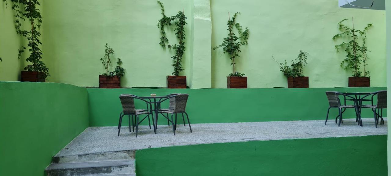 Cozy Apartment With Garden Near Town Center, Fully Renovated. Athen Exterior foto